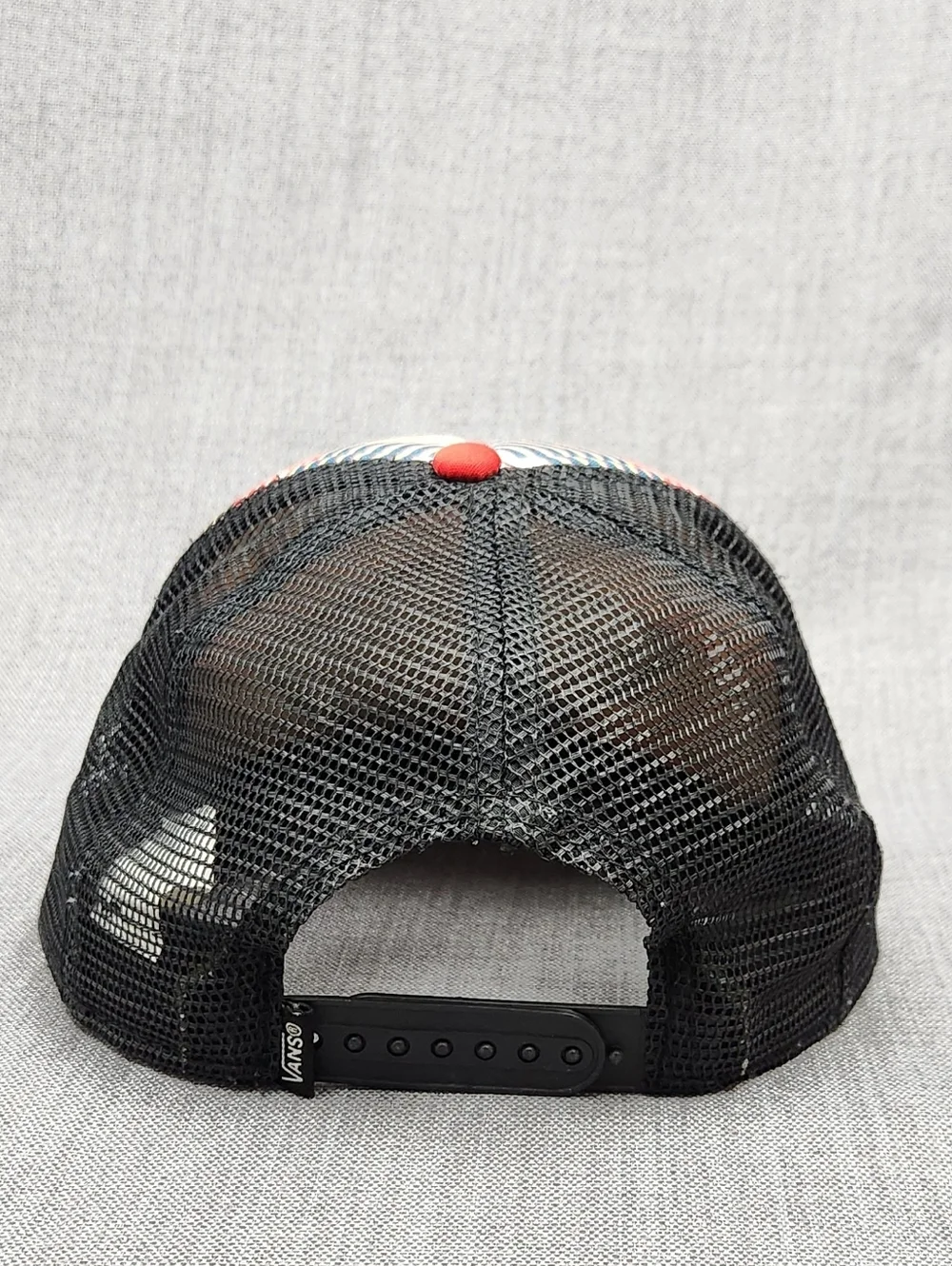 VANS Off The Wall Multi-Colored Snapback Adjustable Trucker Hat. - Picture 4 of 7